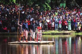 Syawalan Jurug - Lebaran di Kota Solo Syawalan Jurug - Lebaran di Kota Solo